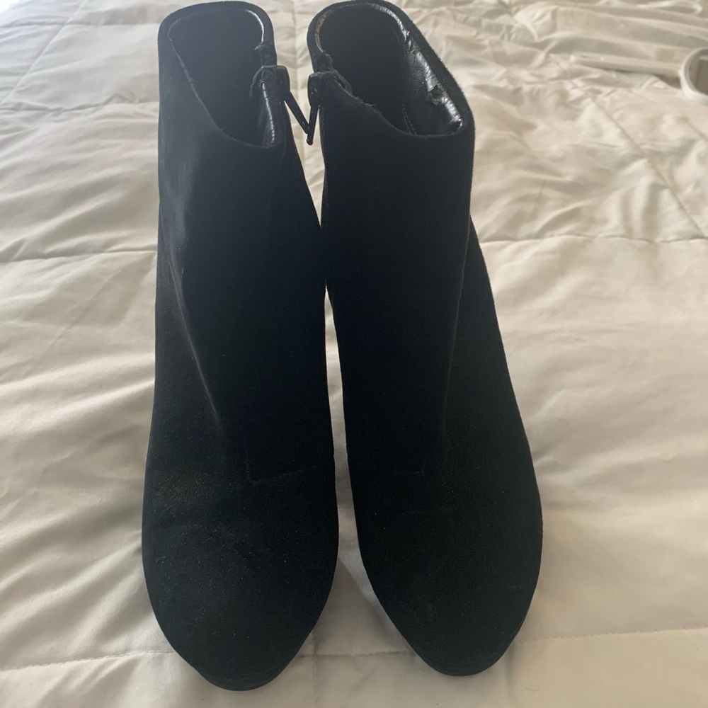 Forever 21 booties